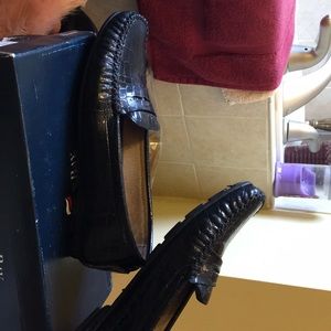 Faux croci embossed look loafer